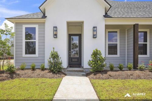 a1-16161 Chancel Ave, Baton Rouge, LA, 70801 | Card Image