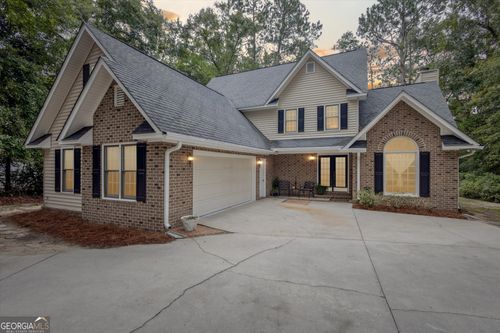16 Forest Pines Dr, Statesboro, GA, 30458-9147 | Card Image