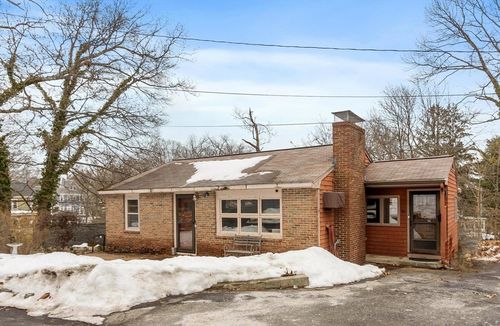 6 Colby Ter, Melrose, MA, 02176-3025 | Card Image