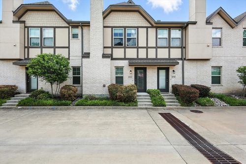 8712 Tudor Pl, Dallas, TX, 75228-4100 | Card Image