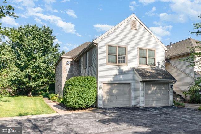 192 Crescent Dr, Townhouse with 2 bedrooms, 2 bathrooms and null parking in Hershey PA | Image 31