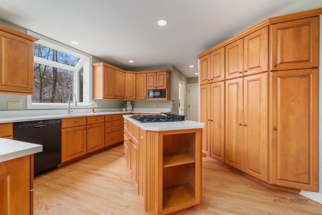 1717 Marquette Ct, House other with 4 bedrooms, 3 bathrooms and 2 parking in Lake Forest IL | Image 16