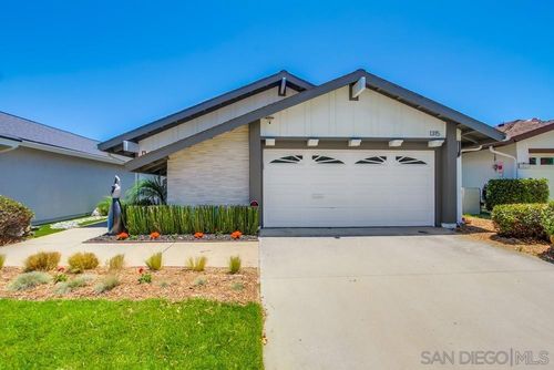 1315 Camino Linda Dr, San Marcos, CA, 92078-5217 | Card Image