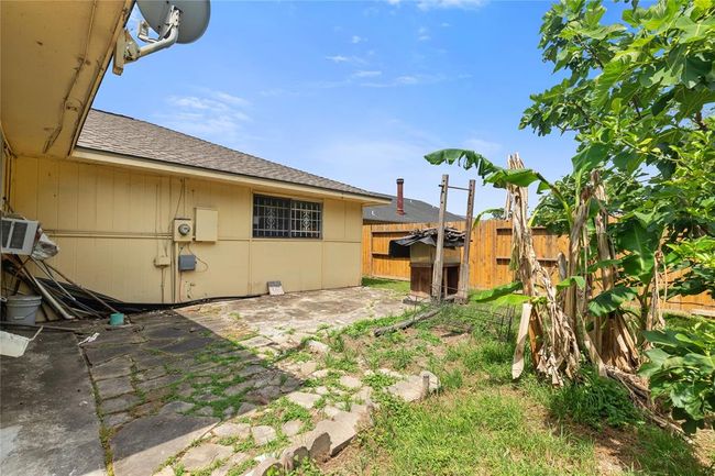 11818 Guadalupe River Dr, House other with 4 bedrooms, 2 bathrooms and 2 parking in Houston TX | Image 22