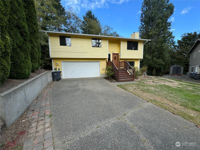 4095 Se Earls Court, House other with 3 bedrooms, 1 bathrooms and 2 parking in Port Orchard WA | Image 2