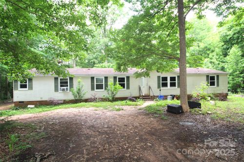 1320 Smith Woods Ln, Hickory Grove, SC, 29717-7786 | Card Image
