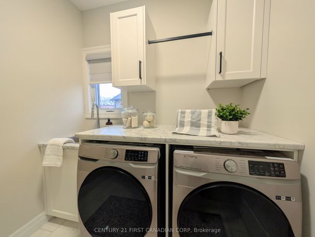 135 Aspen Cir, House other with 4 bedrooms, 3 bathrooms and 2 parking in Thorndale ON | Image 37