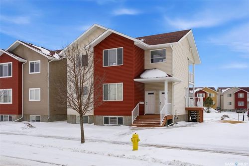 10-5004 James Hill Road, Regina, SK, S4W0E8 | Card Image