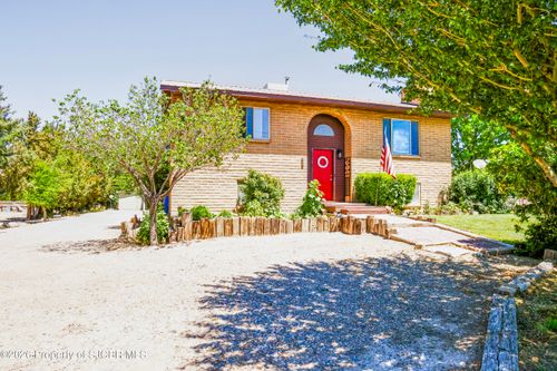 92 Road 6700, Fruitland, NM, 87416-9601 | Card Image