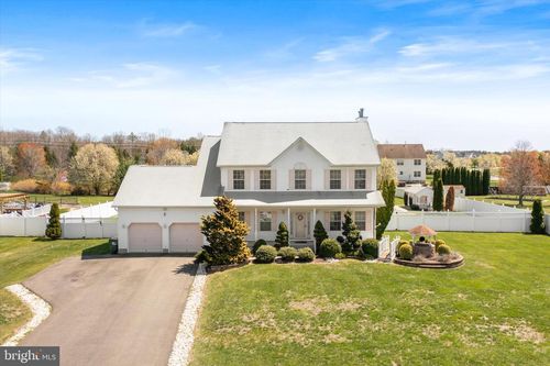 9 Huckleberry Ln, NEW EGYPT, NJ, 08533-2825 | Card Image