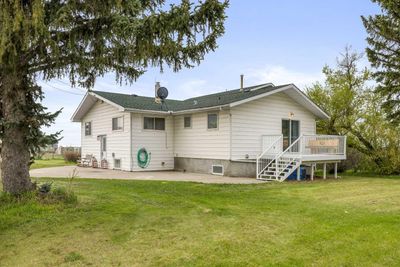 222071 Township Road 224, House detached with 3 bedrooms, 3 bathrooms and 2 parking in Gleichen AB | Image 2