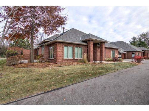 91 Deerwood Ct, Hudson, WI, 54016-7734 | Card Image
