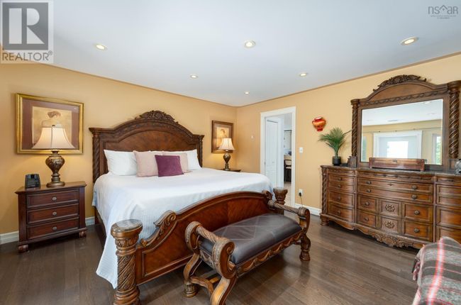 4400 2 Nd Division Rd, House other with 2 bedrooms, 2 bathrooms and null parking in Concession NS | Image 24