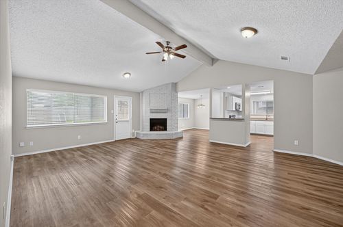 10165 Indian Mound Rd, Fort Worth, TX, 76108-3728 | Card Image