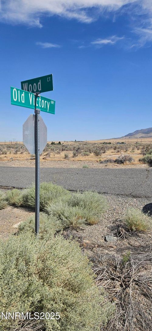 86-22505 Woods Ln, Lovelock, NV, 89419-6462 | Card Image