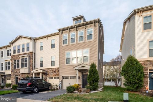 214 Tanner Ln, GLEN BURNIE, MD, 21060-7690 | Card Image