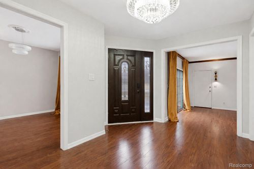 96-7315 W Bridge Way Rd, West Bloomfield, MI, 48322-3531 | Card Image