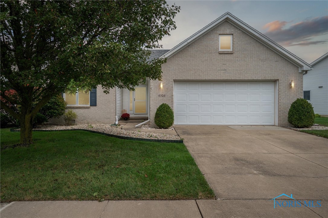 Watercrest Dr, Toledo, OH 43614