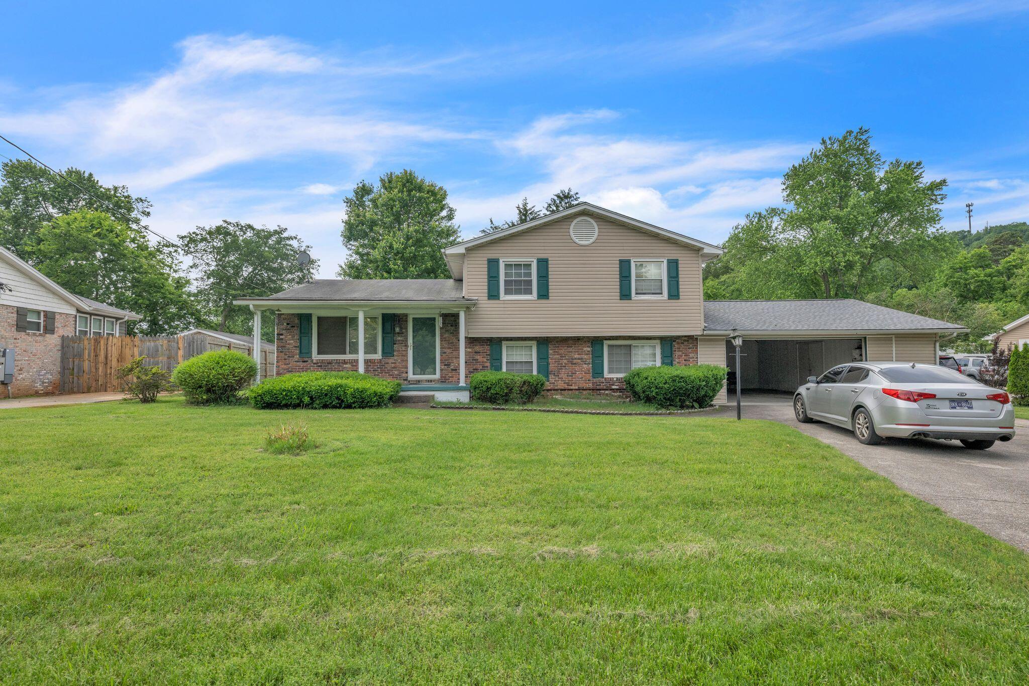Venetian Way, Knoxville, TN 37912