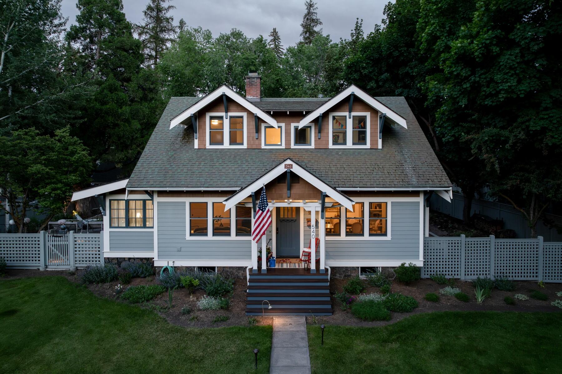 Congress St, Bend, OR 97703