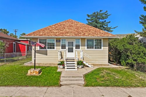 107 2nd St N, Cascade, MT, 59421-4811 | Card Image