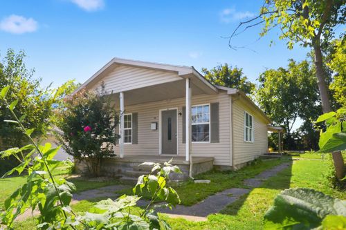 402 Elm St, Richmond, KY, 40475-1506 | Card Image