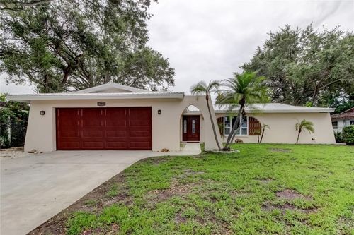 13344 88th Ave, Seminole, FL, 33776-2415 | Card Image