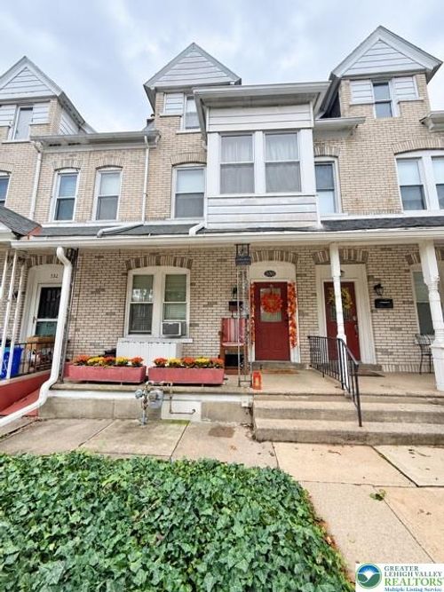 530 3rd Ave, BETHLEHEM, PA, 18018-5504 | Card Image