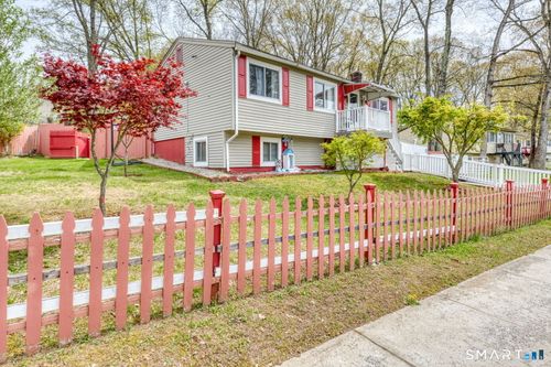 1 Gem Dr, Willimantic, CT, 06226-1103 | Card Image