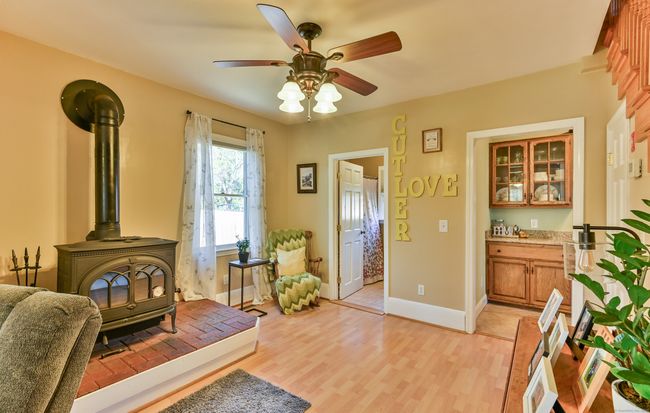 35 Walker Rd, House other with 3 bedrooms, 2 bathrooms and 4 parking in Quinebaug CT | Image 26