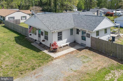 144 Cedar Dr, Dunnsville, VA, 22454-2121 | Card Image