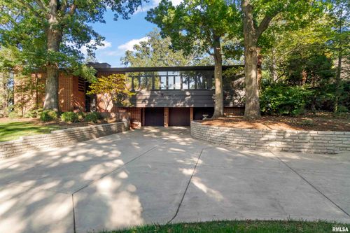 501 E High Point Rd, Peoria, IL, 61614-2238 | Card Image