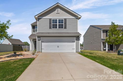 135 Trail Wood Ct, Salisbury, NC, 28146-7495 | Card Image