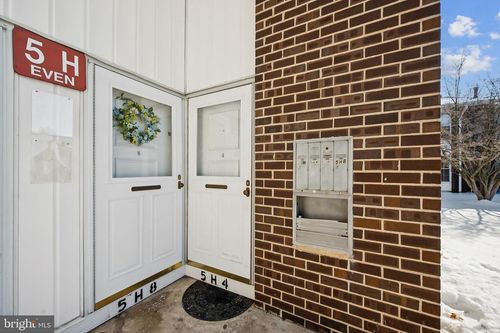5-h4-275 Green St, EDGEWATER PARK, NJ, 08010-2439 | Card Image