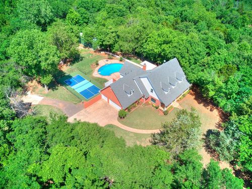 1851 Silver Oaks Dr, Edmond, OK, 73025-2019 | Card Image