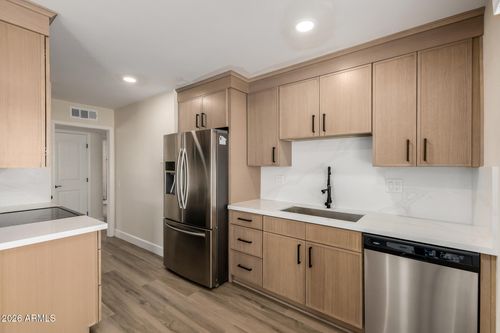 17223 N 130th Ave, Sun City West, AZ, 85375-5025 | Card Image