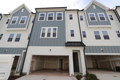 2031 Trident Maple Ln, Chapel Hill, NC, 27517-4118 | Card Image