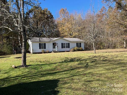 299 Stikeleather Road, Hiddenite, NC, 28636 | Card Image