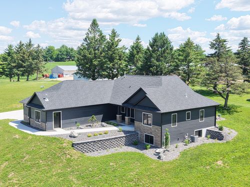 1129 16th Fairway Dr, VIROQUA, WI, 54665-2251 | Card Image