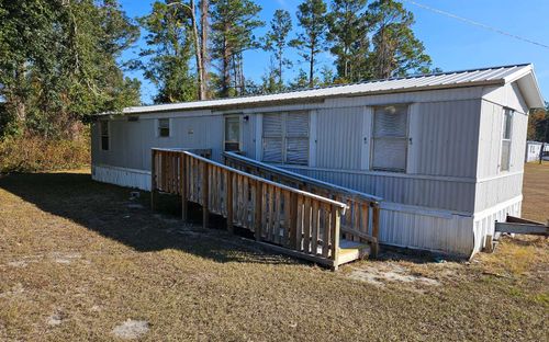 16790 82nd Pl, Live Oak, FL, 32060-7676 | Card Image