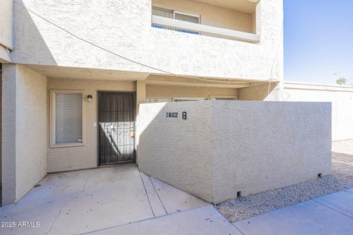 b-2802 N 43rd Ave, Phoenix, AZ, 85009-1073 | Card Image