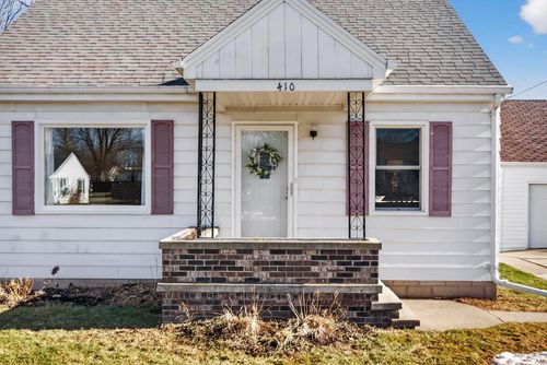 410 Buchanan Street, LITTLE CHUTE, WI, 54140 | Card Image