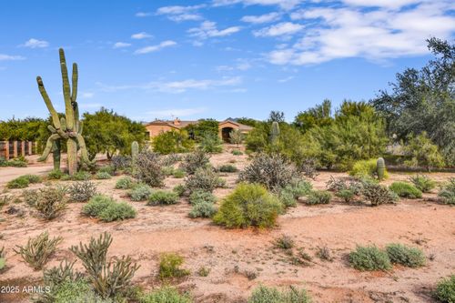 6032 E Skinner Dr, Cave Creek, AZ, 85331-3412 | Card Image