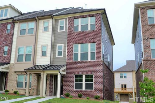 1440 Providence Green Ln, Apex, NC, 27502-8077 | Card Image