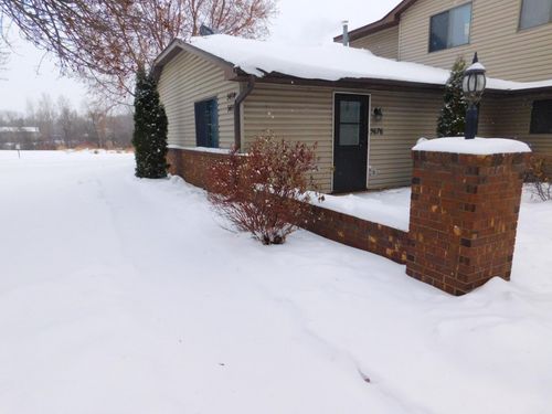 53-5676 Brandlwood Ct, White Bear Lake, MN, 55110-2294 | Card Image