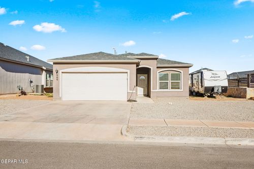 809 Coyote Ln, El Paso, TX, 79912 | Card Image