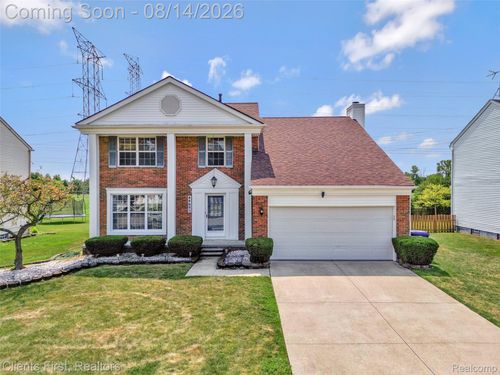 44685 Fair Oaks Dr, Canton, MI, 48187-2989 | Card Image