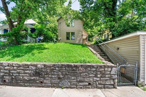 182 1st St, Addyston, OH, 45001-2532 | Card Image