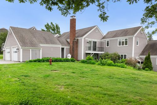 49-49 Hilltop Pl, New London, NH, 03257-5410 | Card Image
