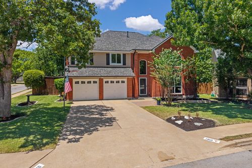 1910 Springwater Dr, Round Rock, TX, 78681-4063 | Card Image